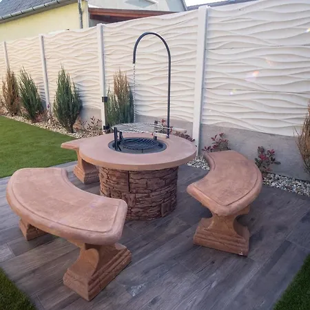 Luxvil Balaton Private Pool