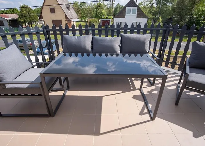 Luxvil Holiday home Balatonkeresztur
